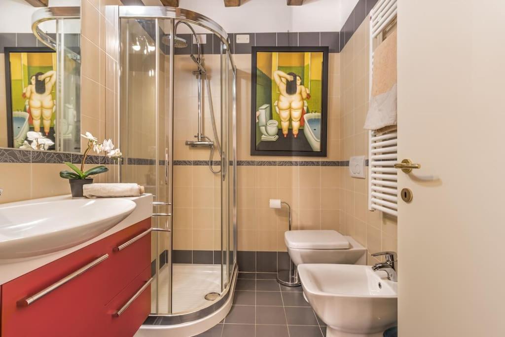 Residenza Angels @Piazzadelleerbe Apartment Verona Bagian luar foto