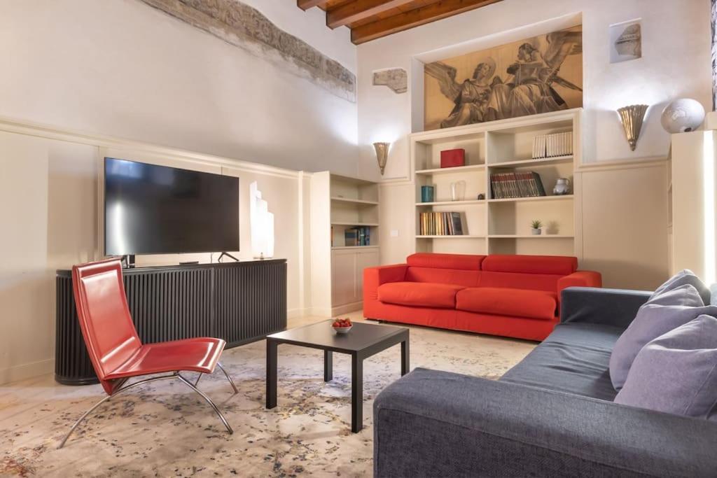 Residenza Angels @Piazzadelleerbe Apartment Verona Bagian luar foto