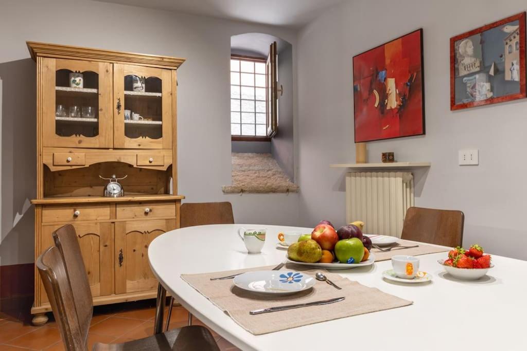 Residenza Angels @Piazzadelleerbe Apartment Verona Bagian luar foto